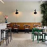 Coco Hotel
